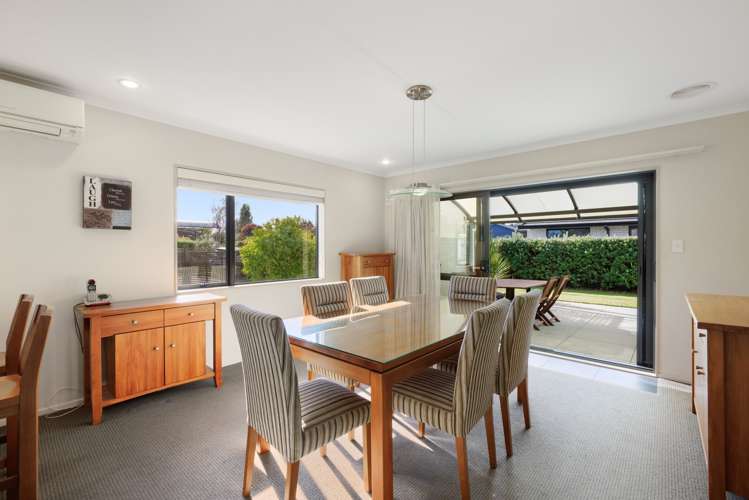 14 Merlot Drive Pyes Pa_8