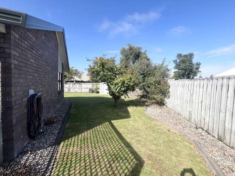 16 Halcione Close 2743_16