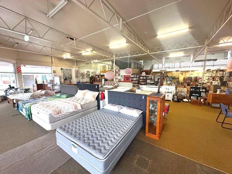 227-289 Mannering Street Tokoroa_5