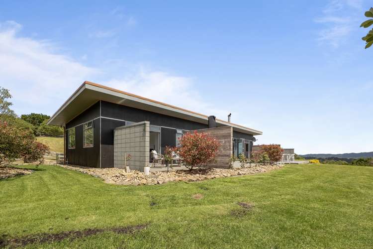 274 Staniforth Road Kaiwaka_22