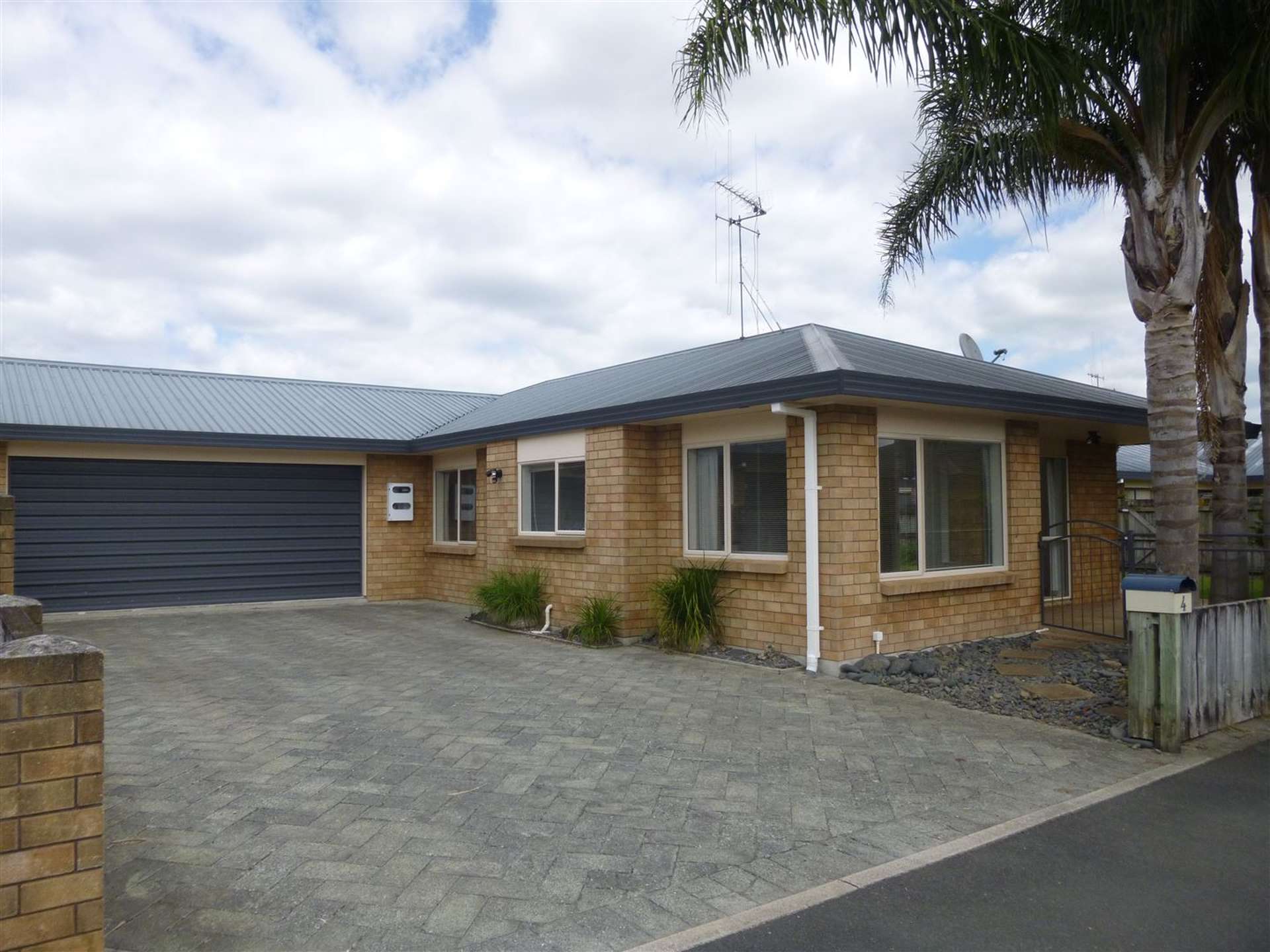 4 Cambrian Lane Flagstaff_0