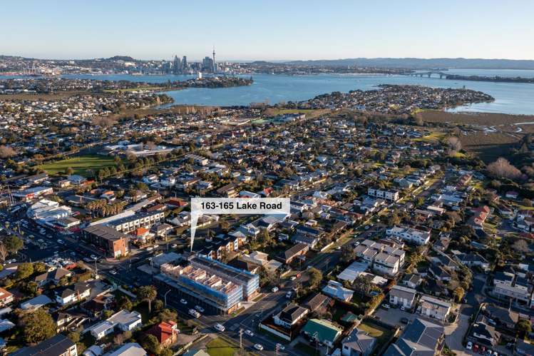 20/163-165 Lake Road Belmont_33