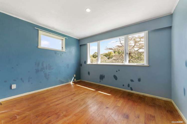 11 Dundale Avenue Blockhouse Bay_14