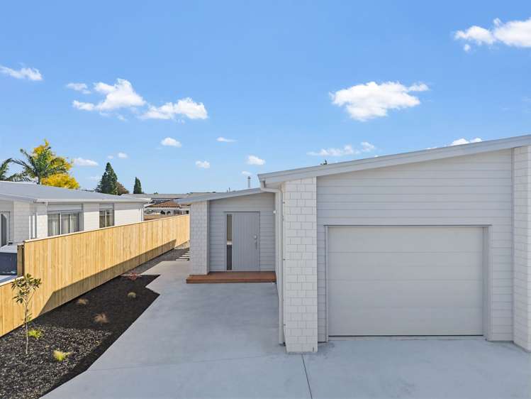 2/11 Landing Road Whakatane_23