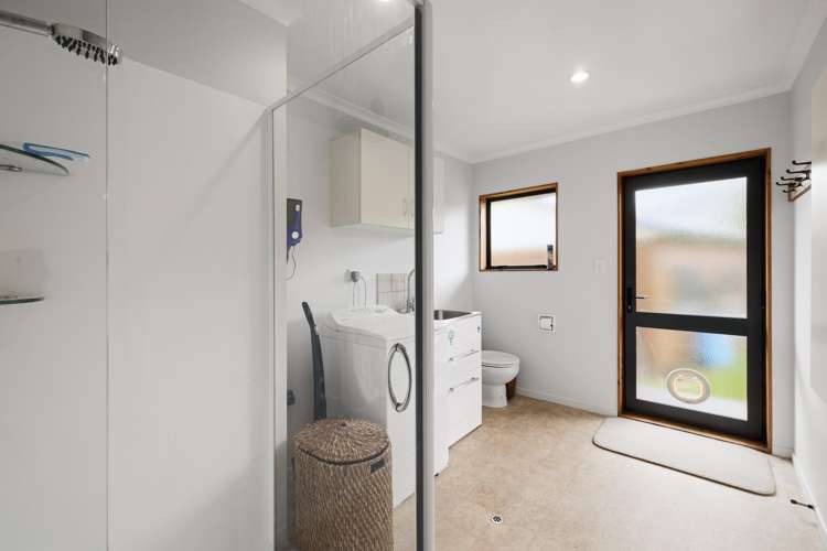 75 Walford Road Aongatete_16