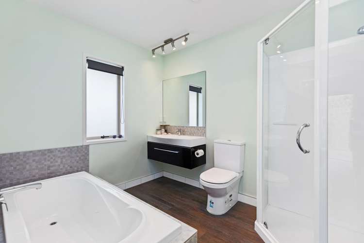 24/19 Glencarron Place Bethlehem_13