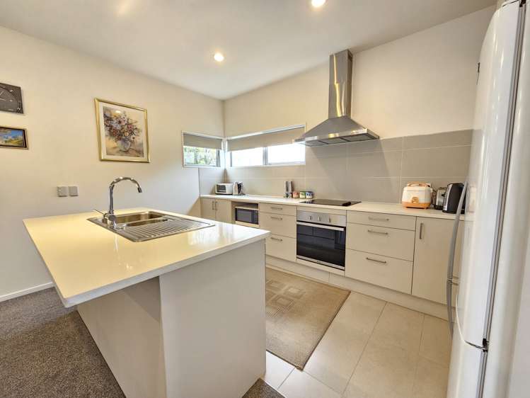 2 Sunshine Boulevard Sunnyvale_6