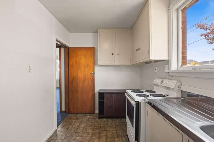 1/609 Hereford Street Linwood_7