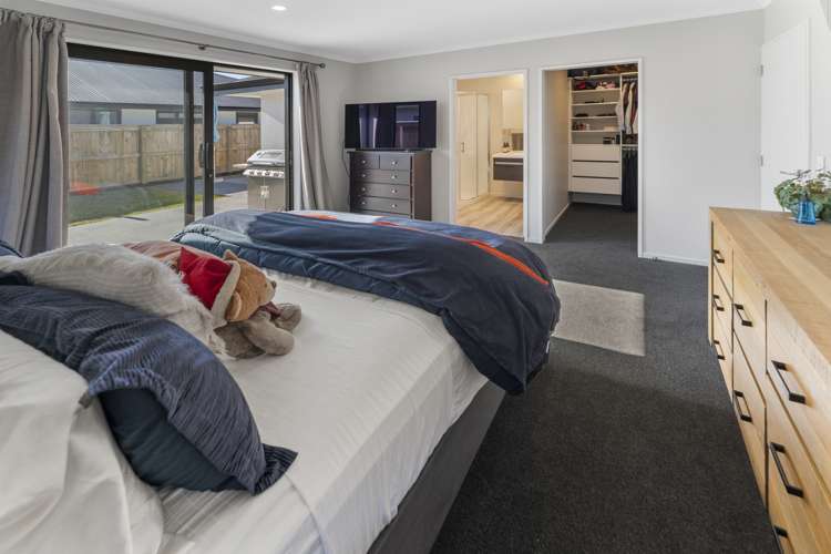 5 Kempton Lane Richmond_11