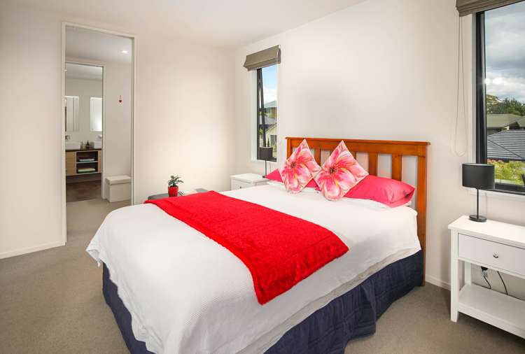 3 Andy Whiting Place Stoke_10