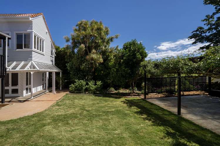 32 Weston Avenue Mount Albert_36