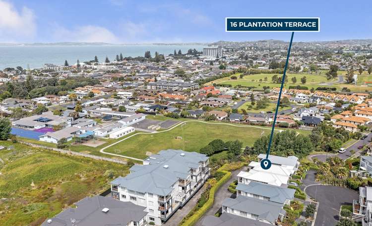 16 Plantation Terrace Orewa_21