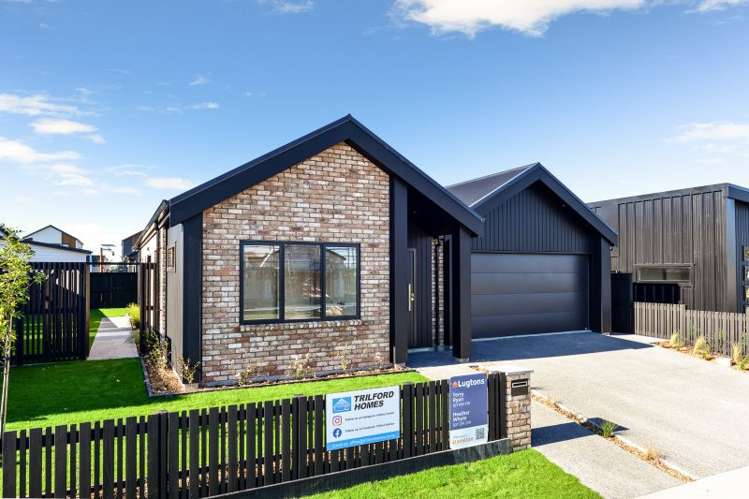 14 Halley Drive_0