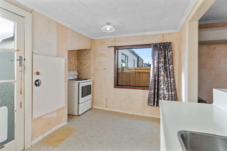 61 Factory Road_5