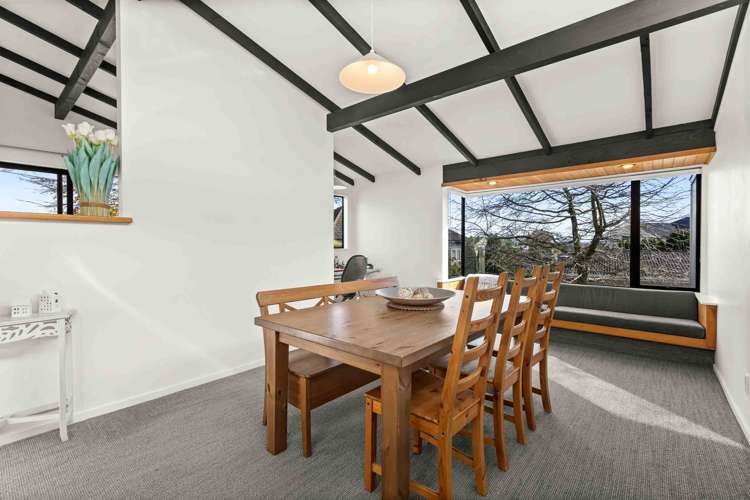 10 Busby Hill_2