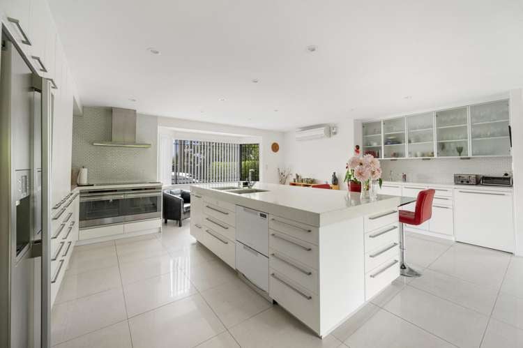 222 Guppy Road Taradale_2