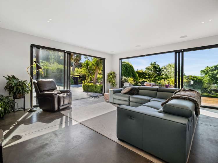 26 Horotane Valley Road Heathcote Valley_7