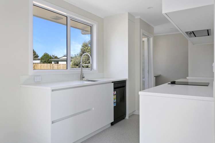 1/4 Reid Grove Richmond Heights_5