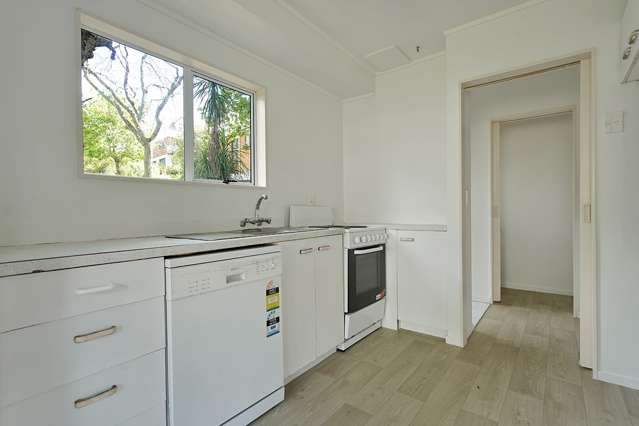 6/24 Eastglen Road Glen Eden_2