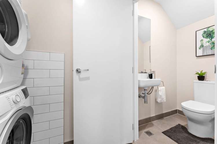 4 Awamarino Way Westgate_10