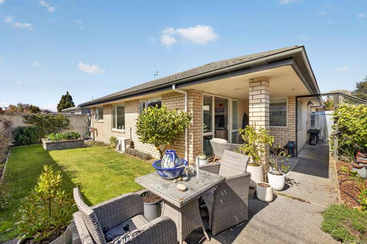 16A Achilles Street Burwood_11
