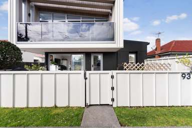 1/93 Alfred Street_1