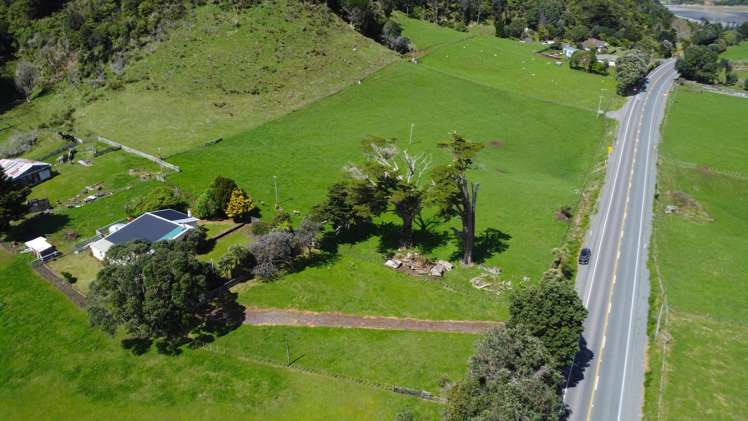 3968 Mokau Road Tongaporutu_24