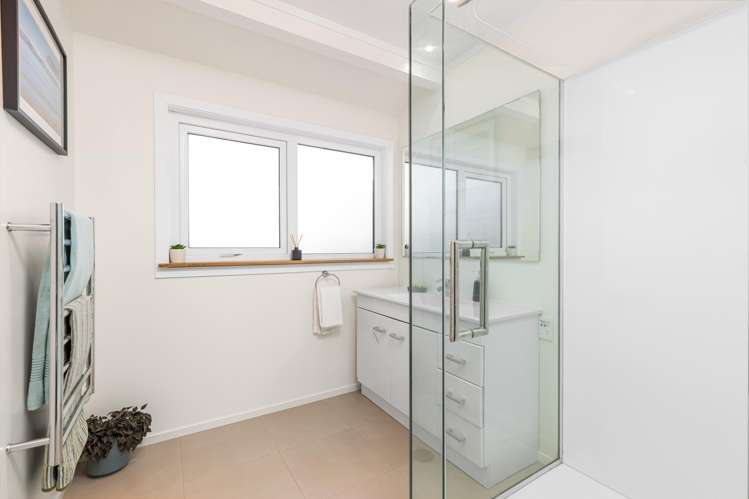 56B Glen Road Ranui_9