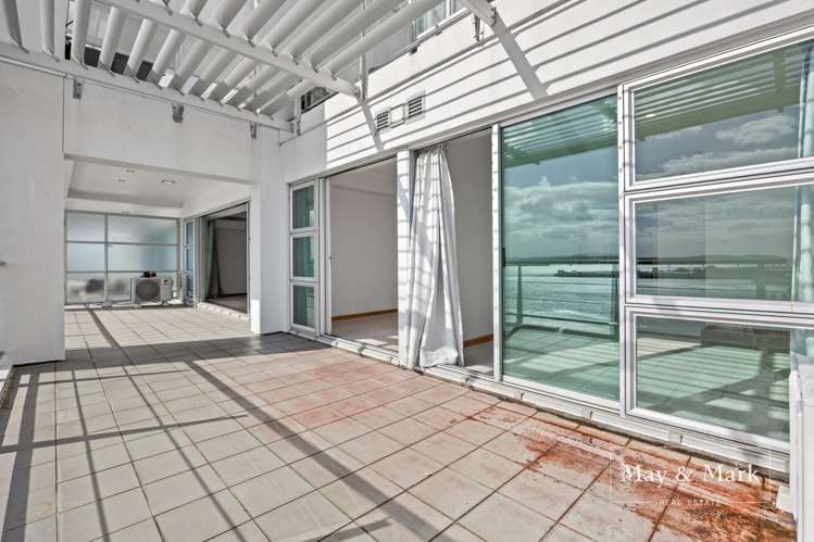 64/145 Quay Street Auckland Central_18