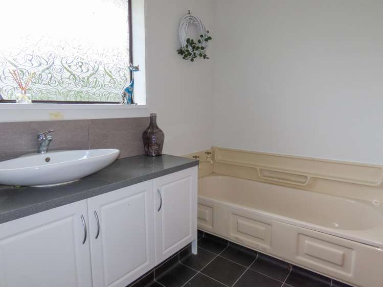 13 Anderson Street Reefton_13