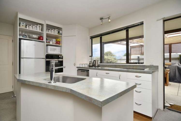 636 Main North Road Belfast_5