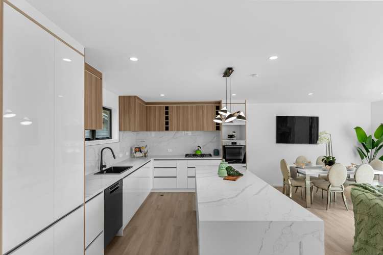 16a Brandon Road Glen Eden_9