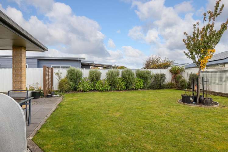 108 Solway Crescent Solway_15