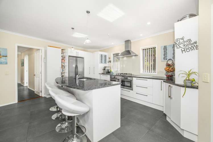 64 Scroggs Hill Road Brighton_17