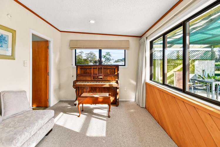 74 Woodhouse Road Patumahoe_15