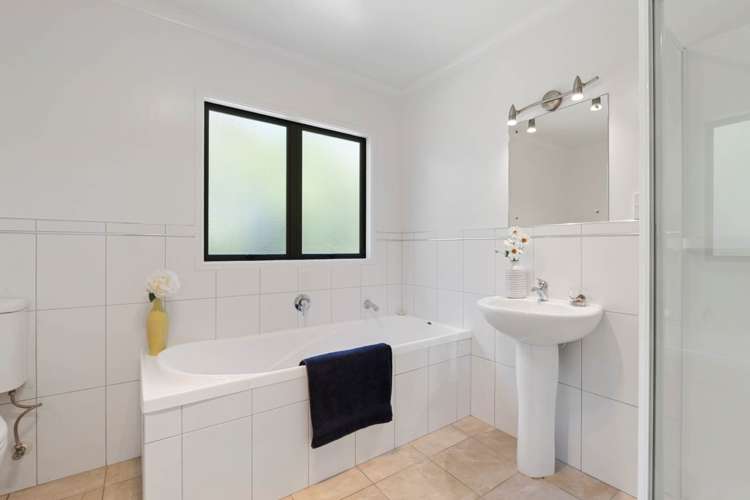 54 Kristin Lane Albany_14