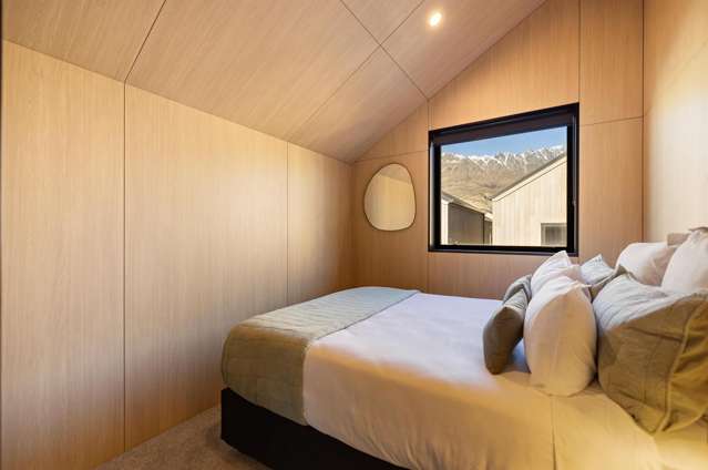 57/6 Hall Street Queenstown_4