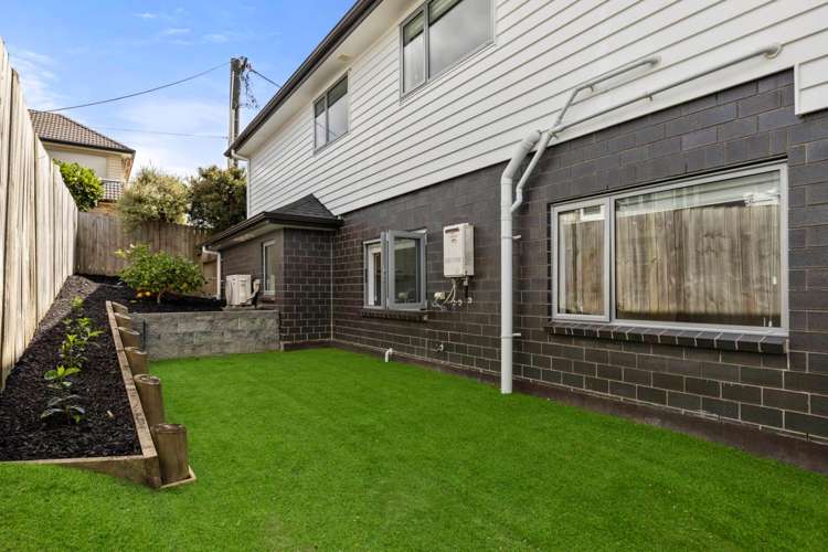 611c Glenfield Road Totara Vale_33