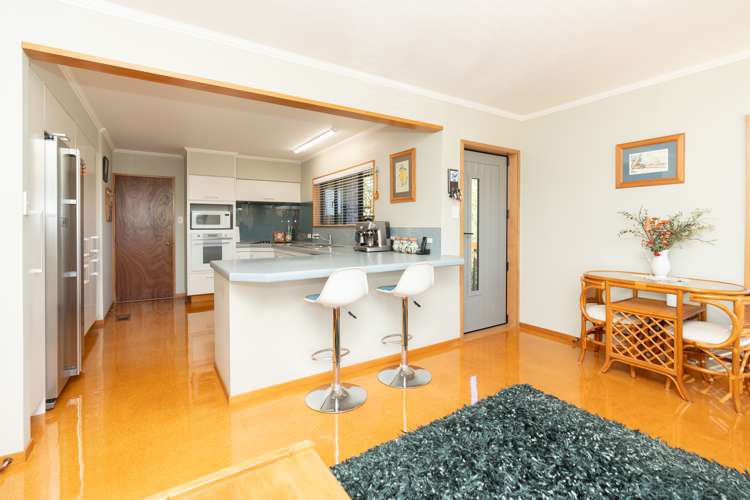 18 Cherrywood Street Pukete_9