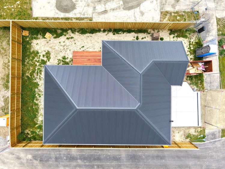 98 Scout Street Rolleston_13