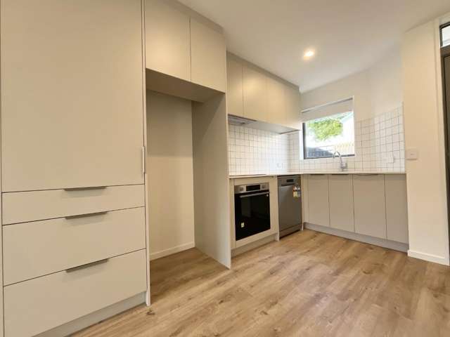 8/176 England Street 1477_1