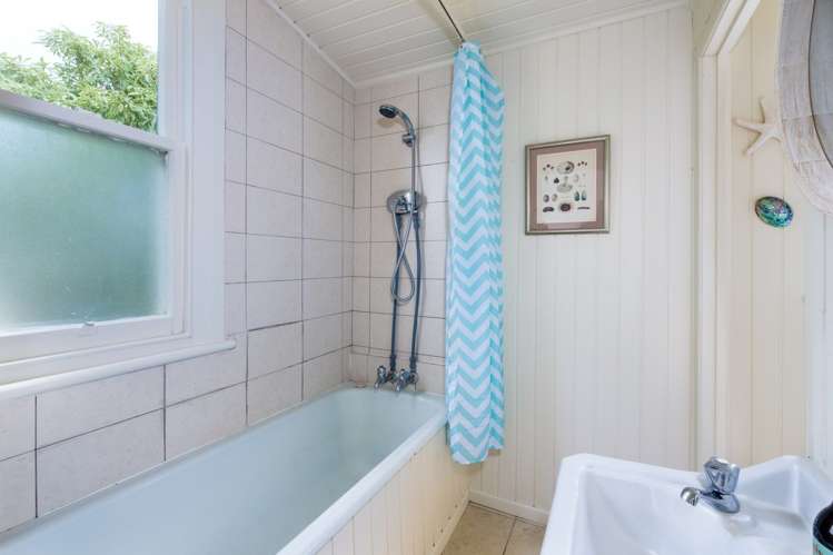 10 Maunganui Road Birkenhead_17