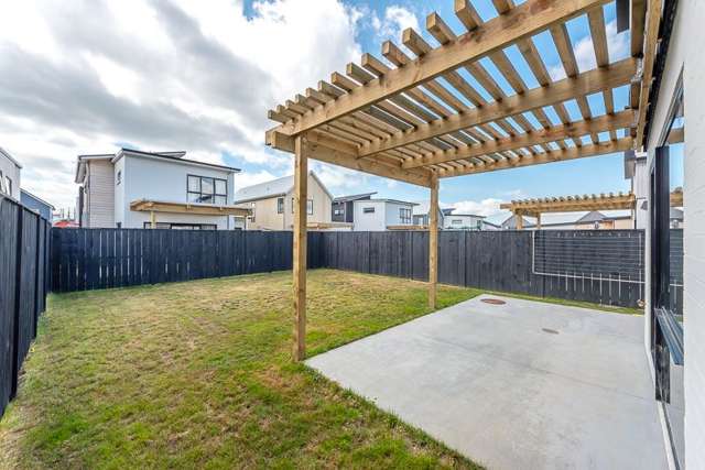 13 Grey Warbler Road Hobsonville_3