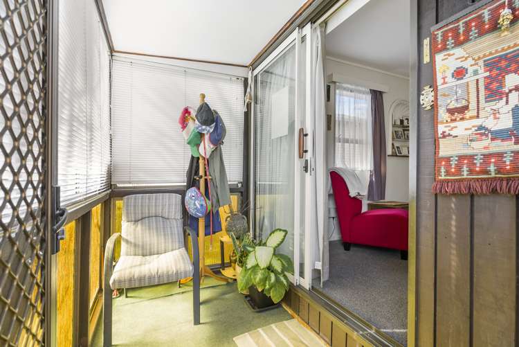 1/67 Abbotts Way Remuera_16