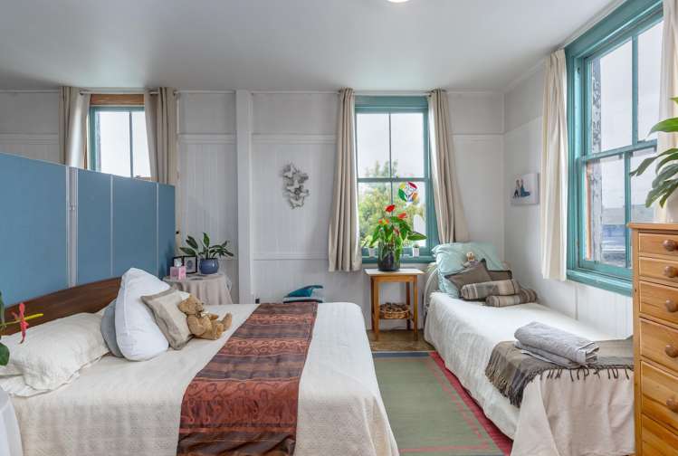 20 Memorial Square Carterton_33