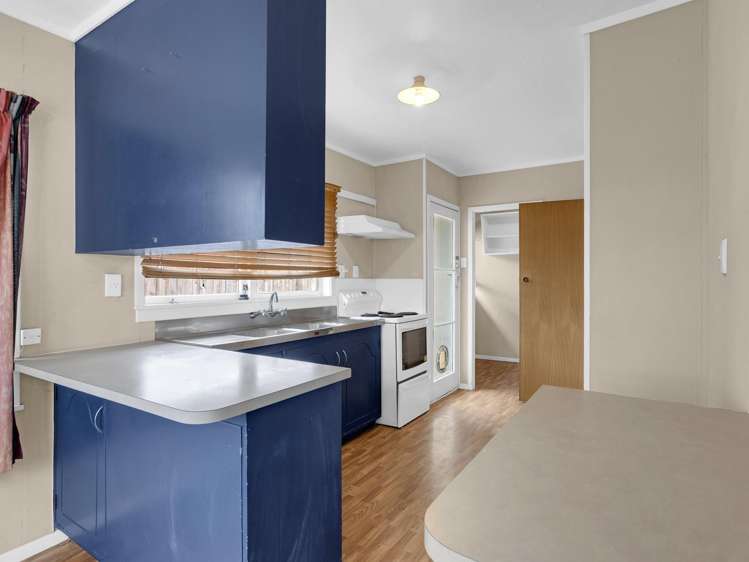 1 Hazelwood Avenue Dinsdale_5