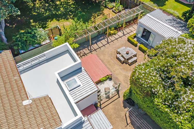 8 Saint Andrews Grove Boulcott_25