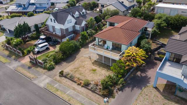 7 Major Durie Place Waikanae Beach_1