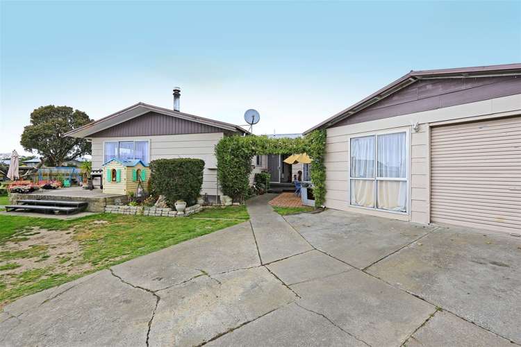 19 Weddell Street Flaxmere_16