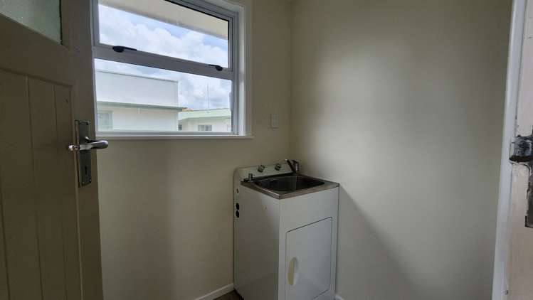 235 Warwick Road Mayfair_9